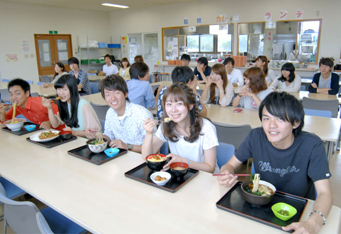 マツキドライビングスクール長井校の食事例