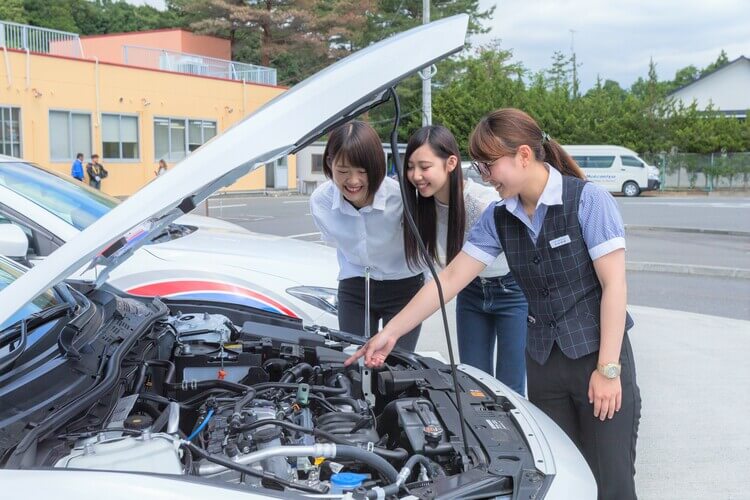 本宮自動車学校の教習の様子